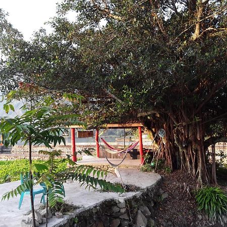 Liberta Homestay Тук-Тук Екстер'єр фото