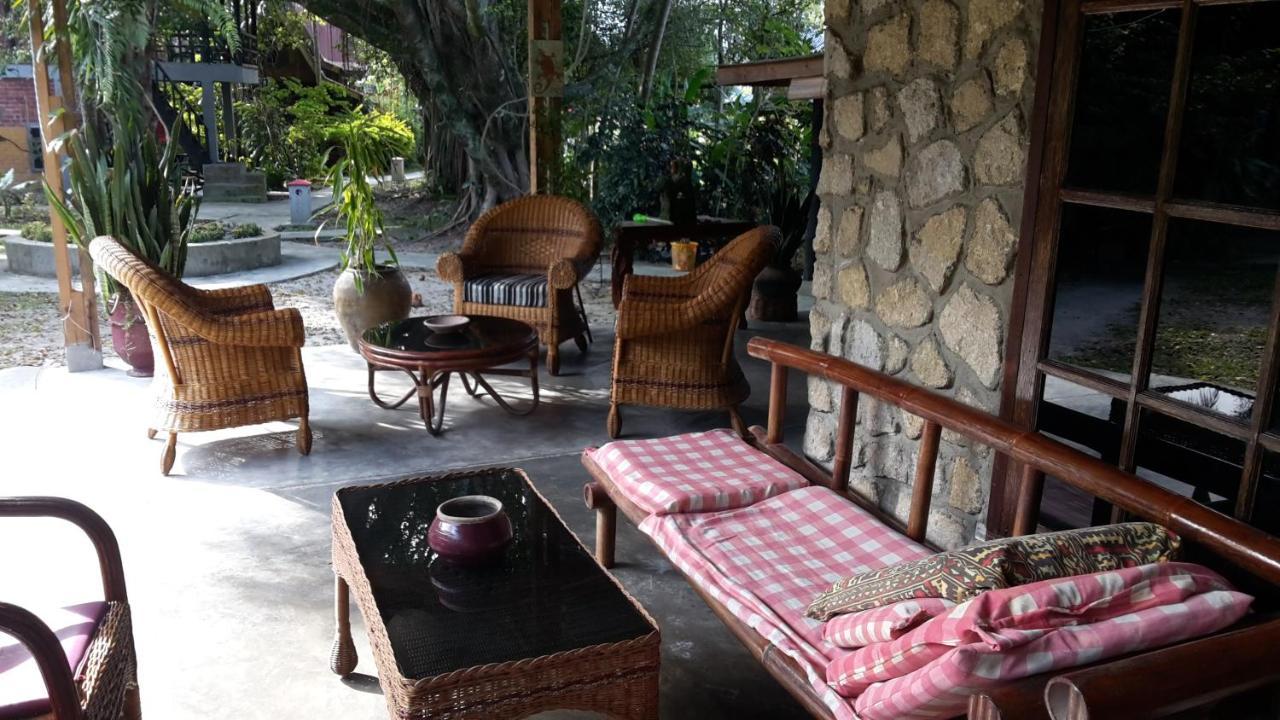 Liberta Homestay Тук-Тук Екстер'єр фото