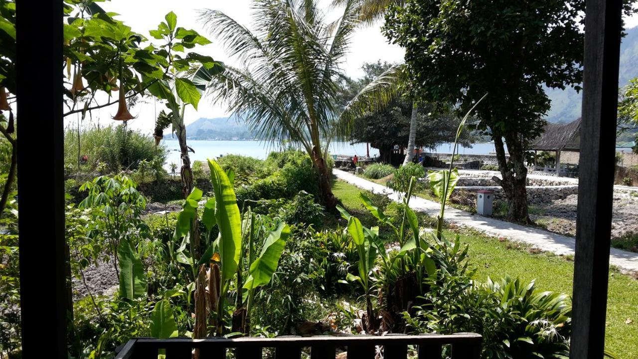 Liberta Homestay Тук-Тук Екстер'єр фото
