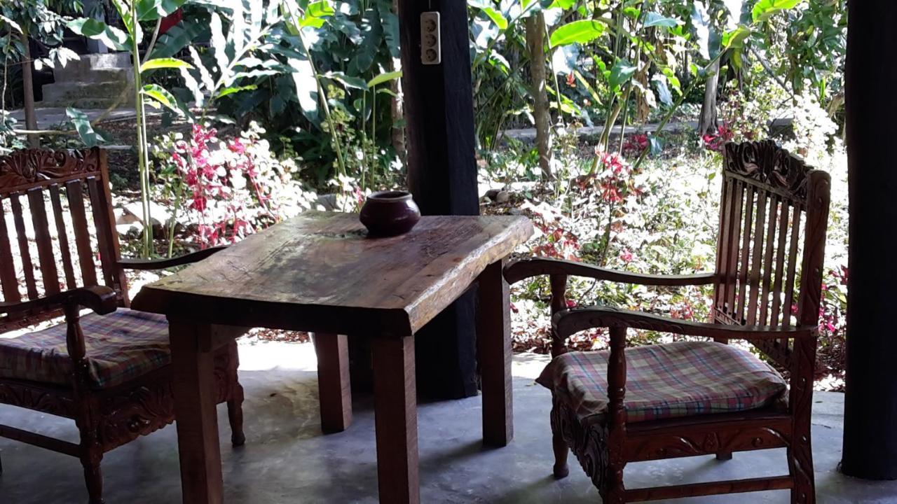 Liberta Homestay Тук-Тук Екстер'єр фото