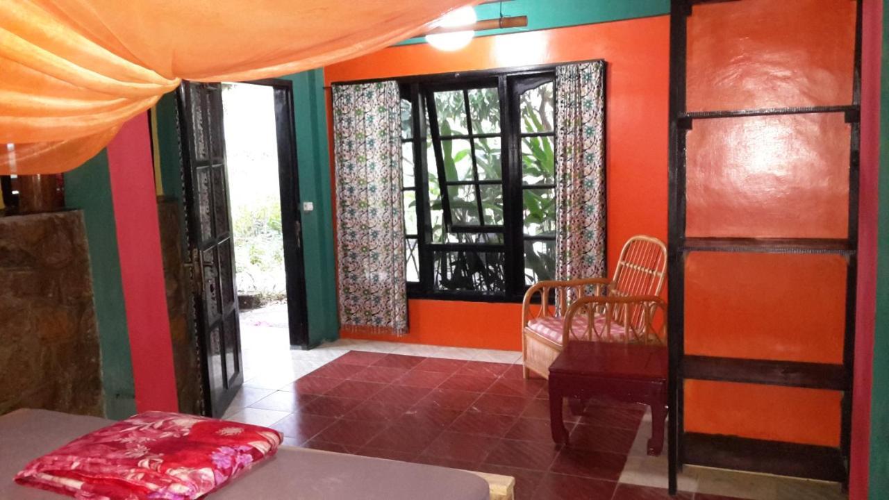 Liberta Homestay Тук-Тук Екстер'єр фото